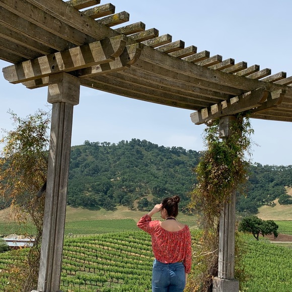 Meet your Posher, Adi - Picture 1 of 1